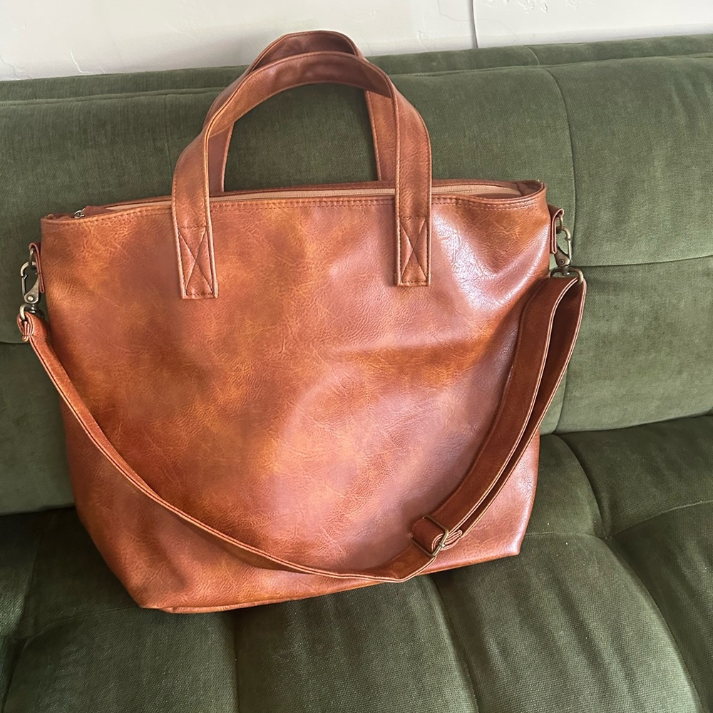 Chic Brown Leather Tote Bag